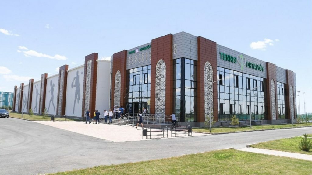 Metal structures Astron Buildings, Astana, photo