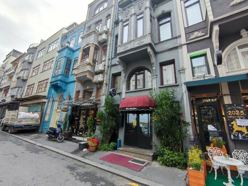 Гостиница Miro Mansion в Фатихе