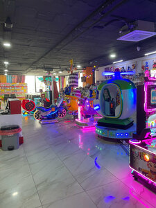 Delfin Bowling Game Center (Antalya, Alanya, Oba Mah., Oba Çevre Yolu Cad., 47A) ، مركز ترفيهي