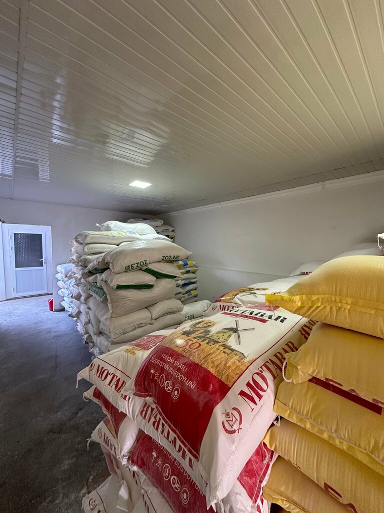 Flour and grains E`zoz un markazi, Tashkent, photo