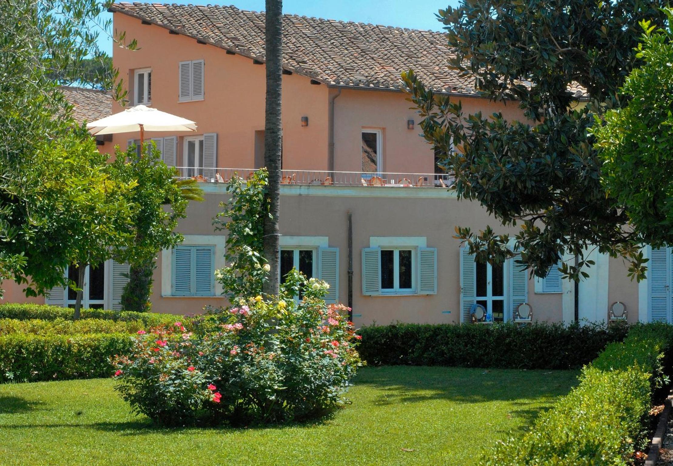 Фото отеля 3