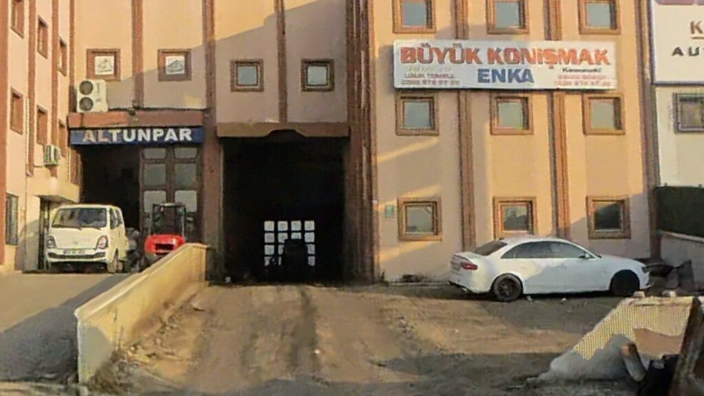 Construction equipment and machinery Büyük Konişmak Enka, Konya, photo