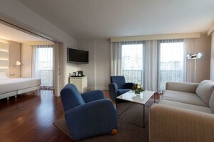 Гостиница Nh Malaga