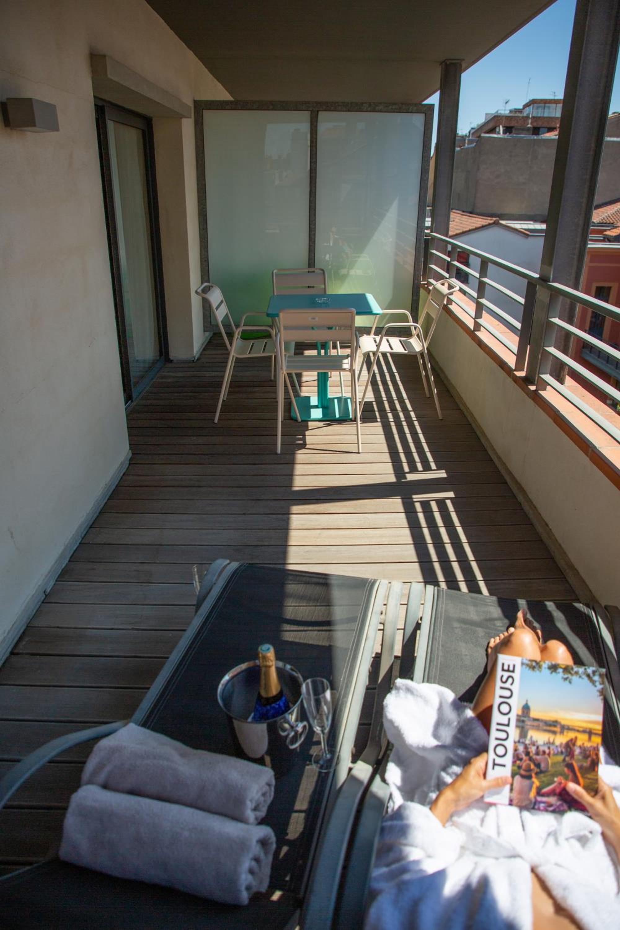 Фото Appart-Hôtel Clément Ader