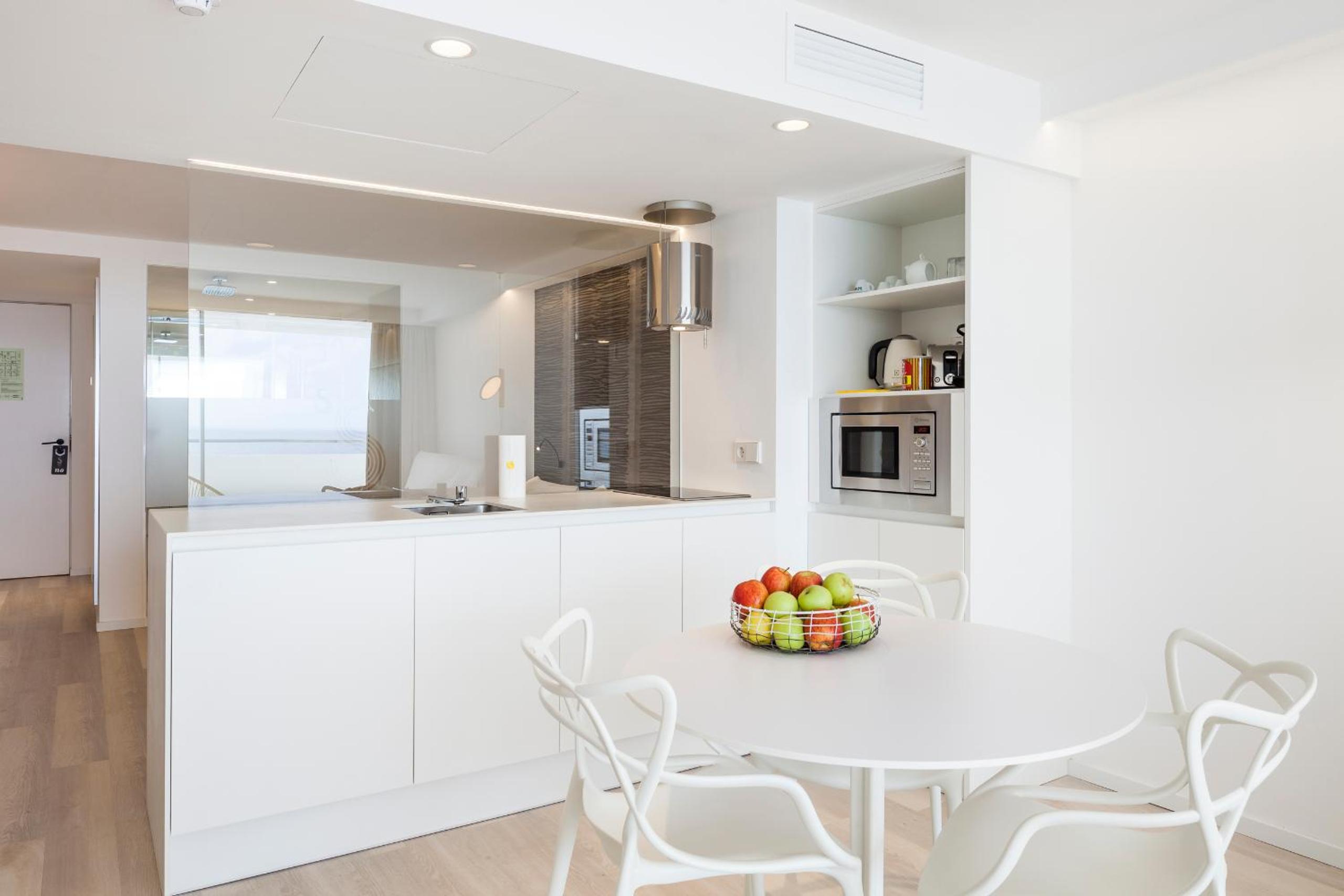 Фото Sud Ibiza Suites