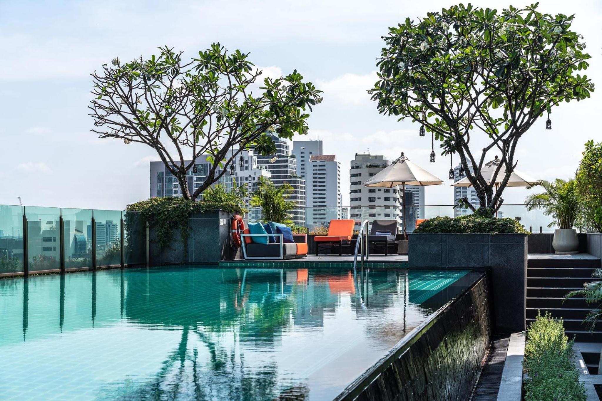 Фото Muu Bangkok Hotel