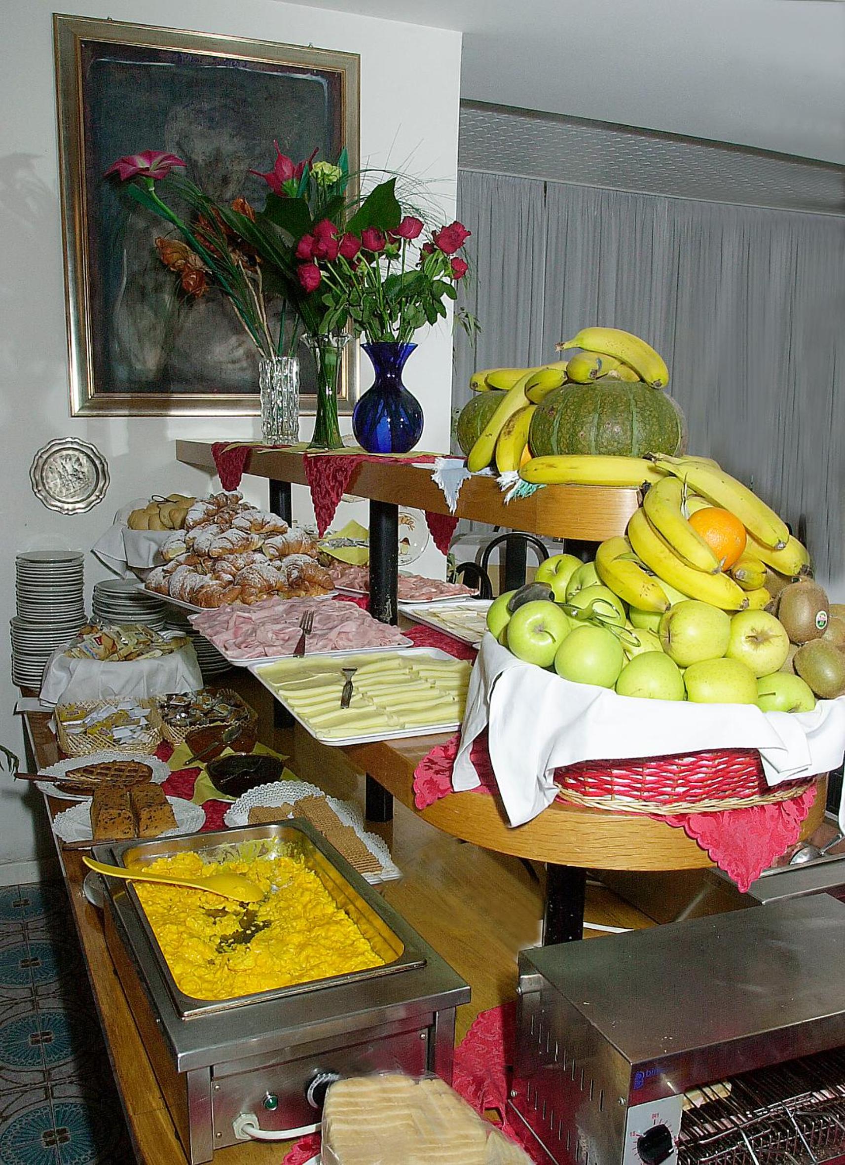 Фото Wally Hotel