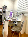 The Lotus (Engelsa Street, 1), estudio de manicura