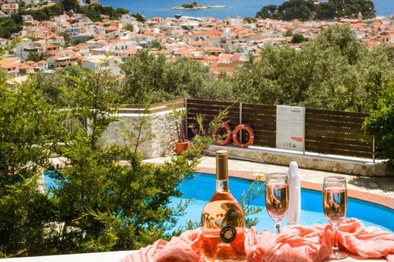 Фото Blue Horizon Studios