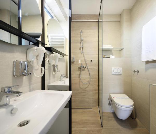 Фото Hotel Koncept Residence