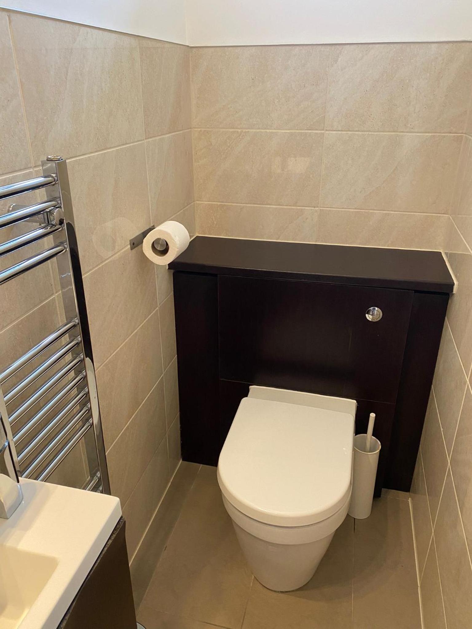 Фото Lyall Apartment Hotel