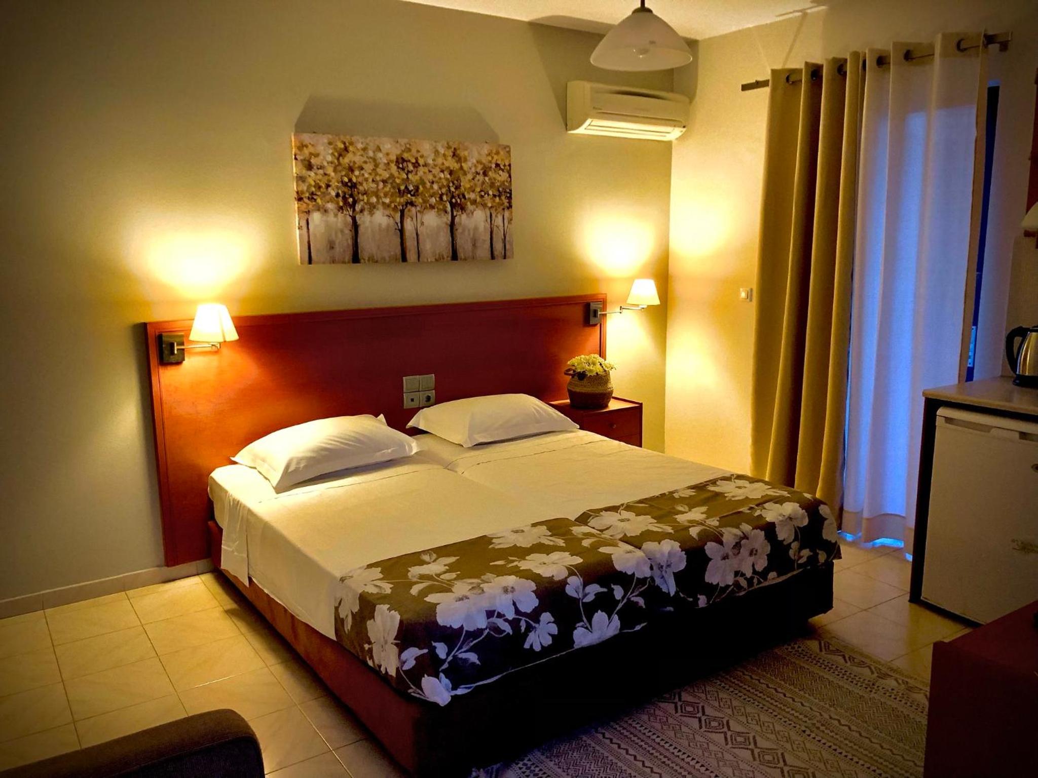 Фото Philippos Studios