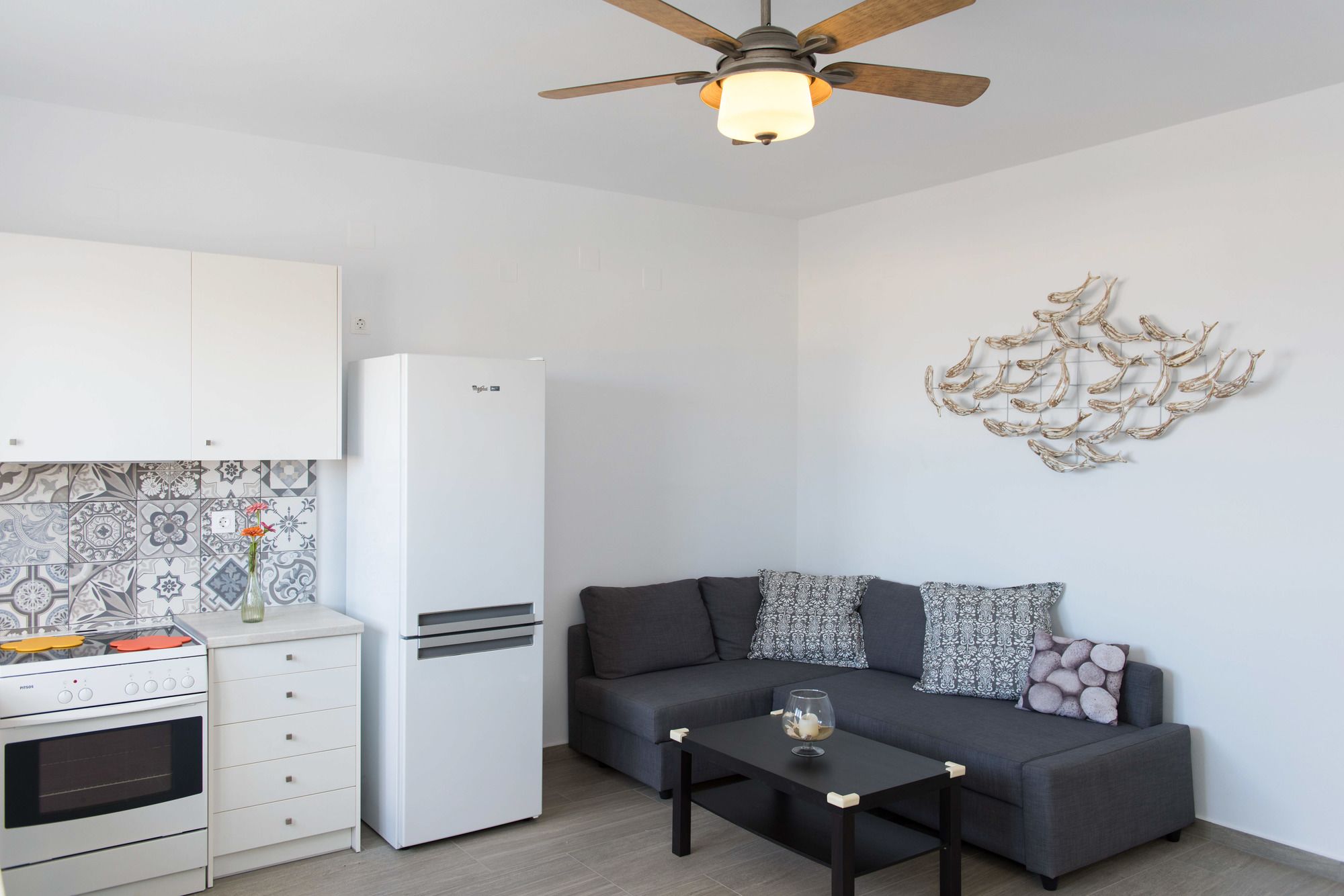 Фото Rooms & Apartments Archontou