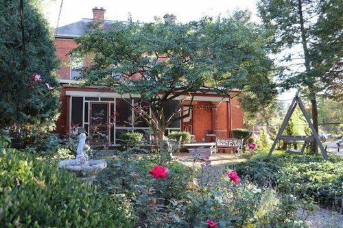 Гостиница 50 Lincoln Short North B&b в Колумбусе
