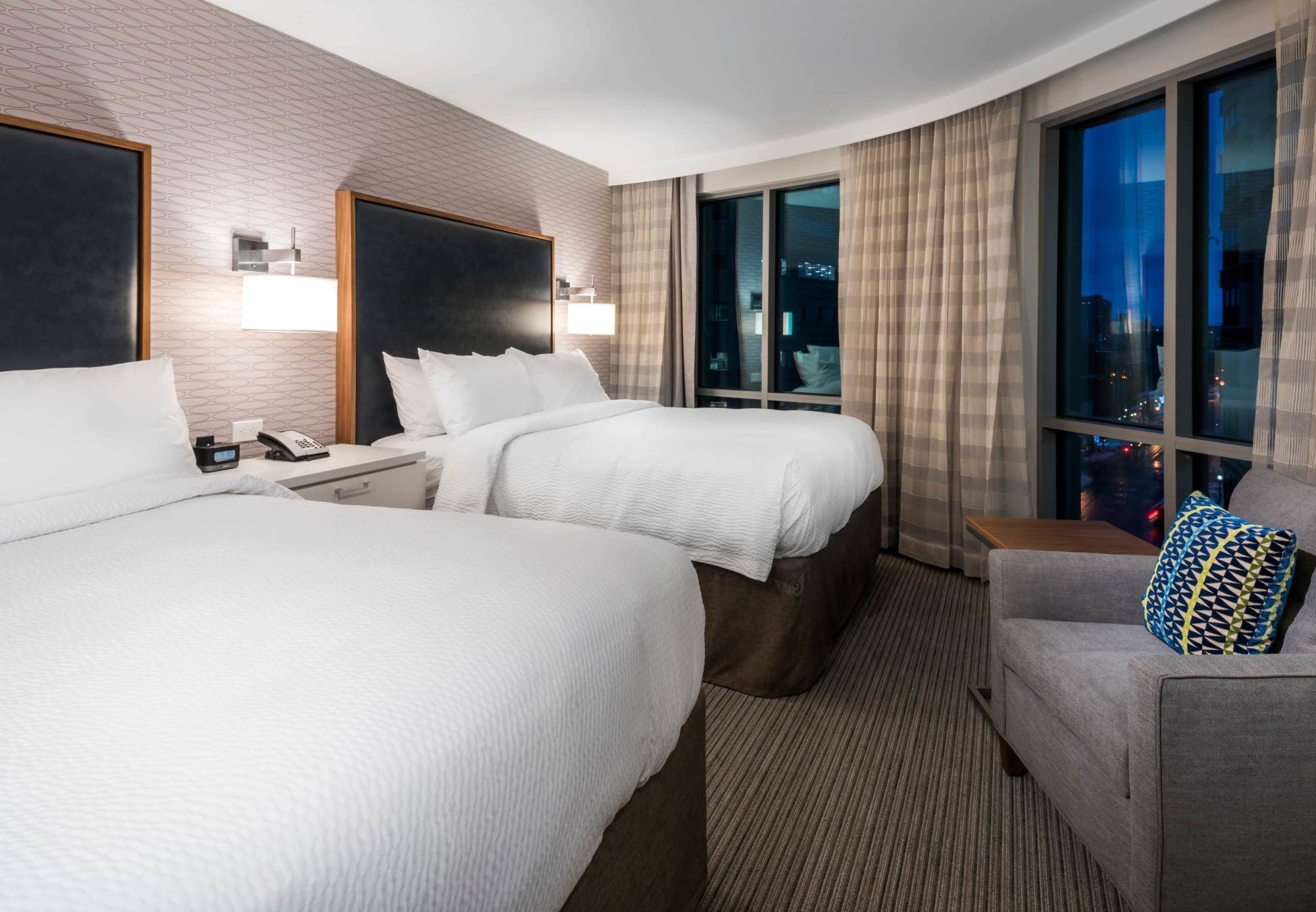 Фото Residence Inn by Marriott Jersey City