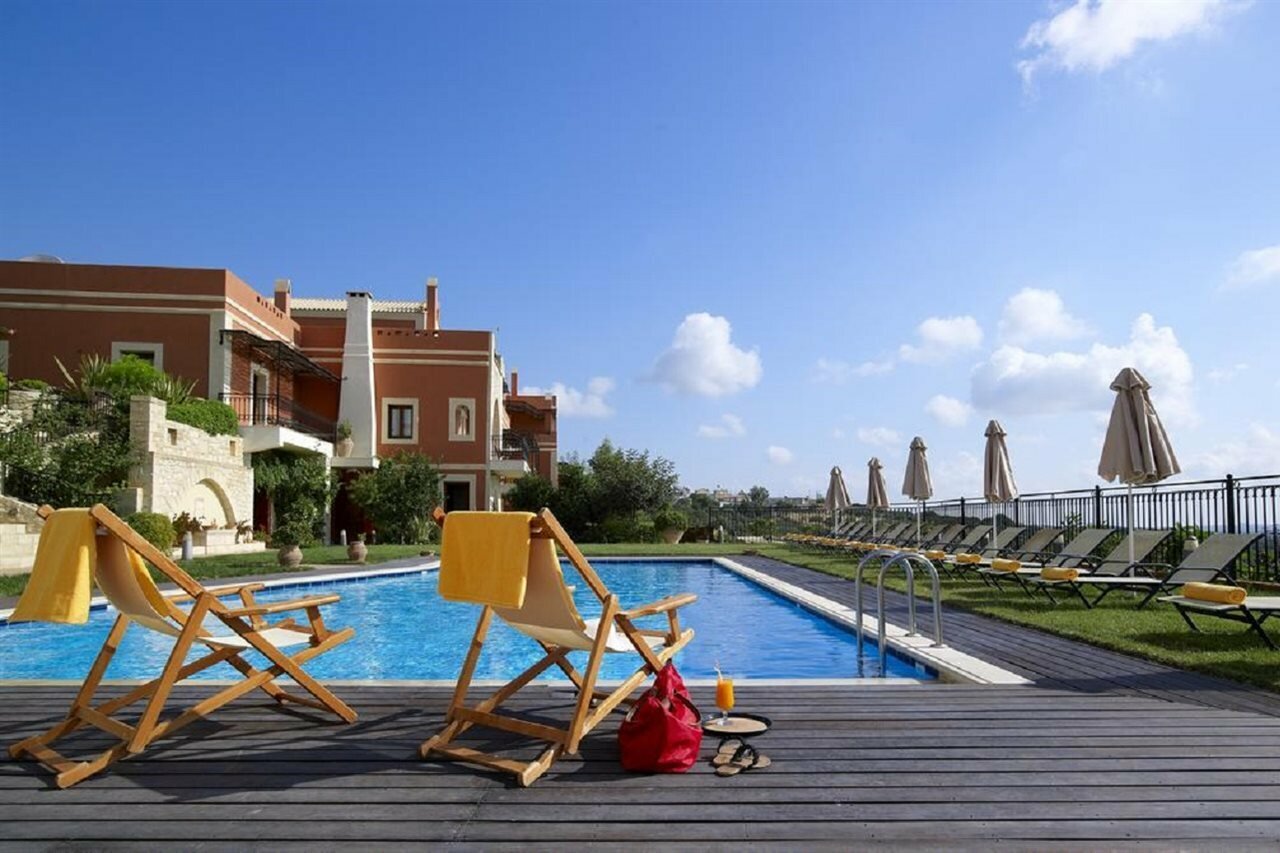 Фото Katalagari Country Suites