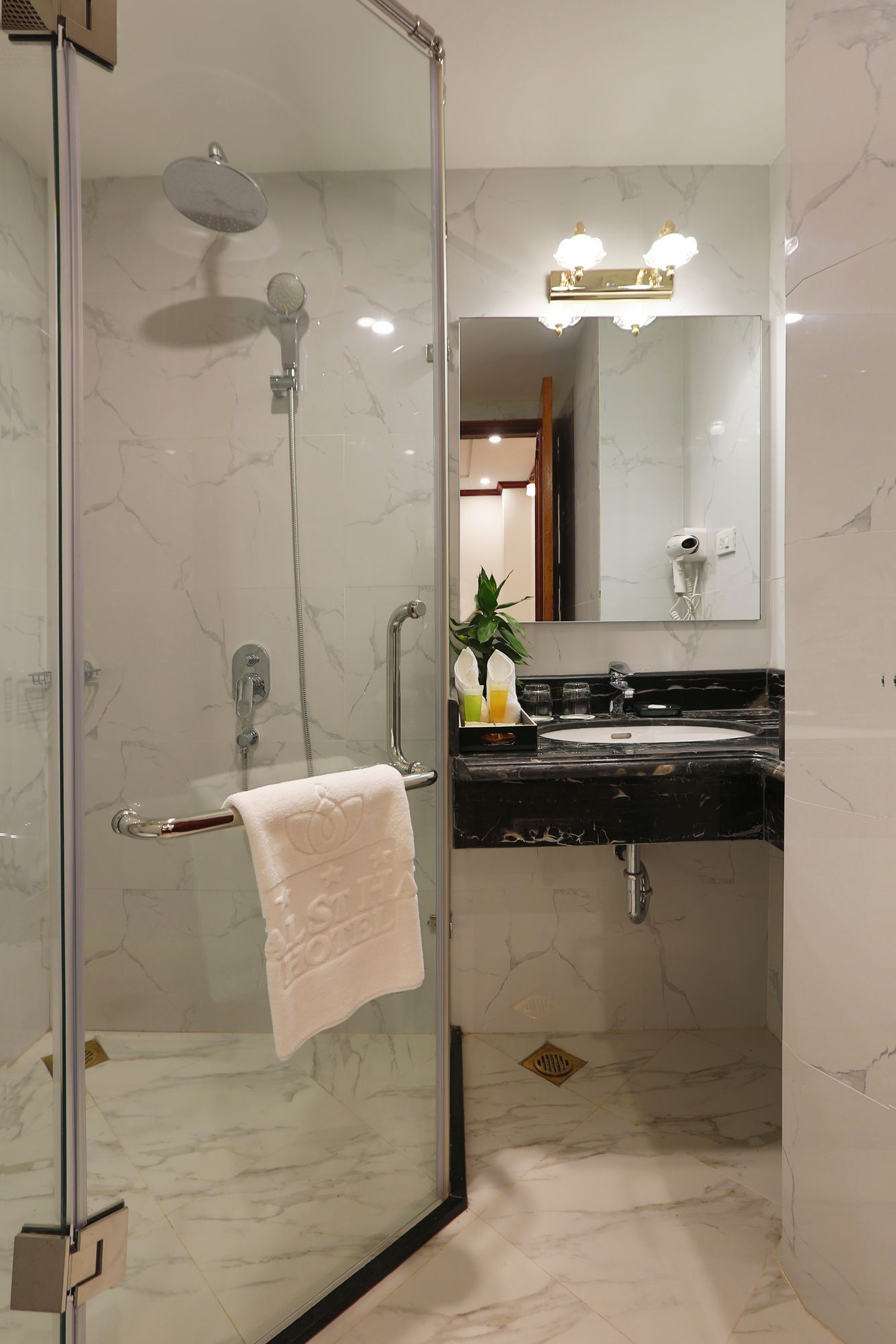 Фото Отель Royal St Hanoi