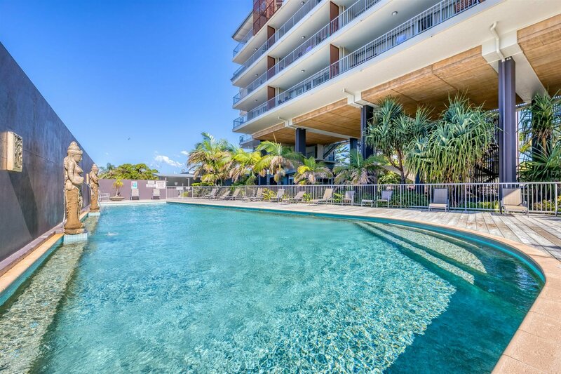 Гостиница On the Beach Resort Bribie Island