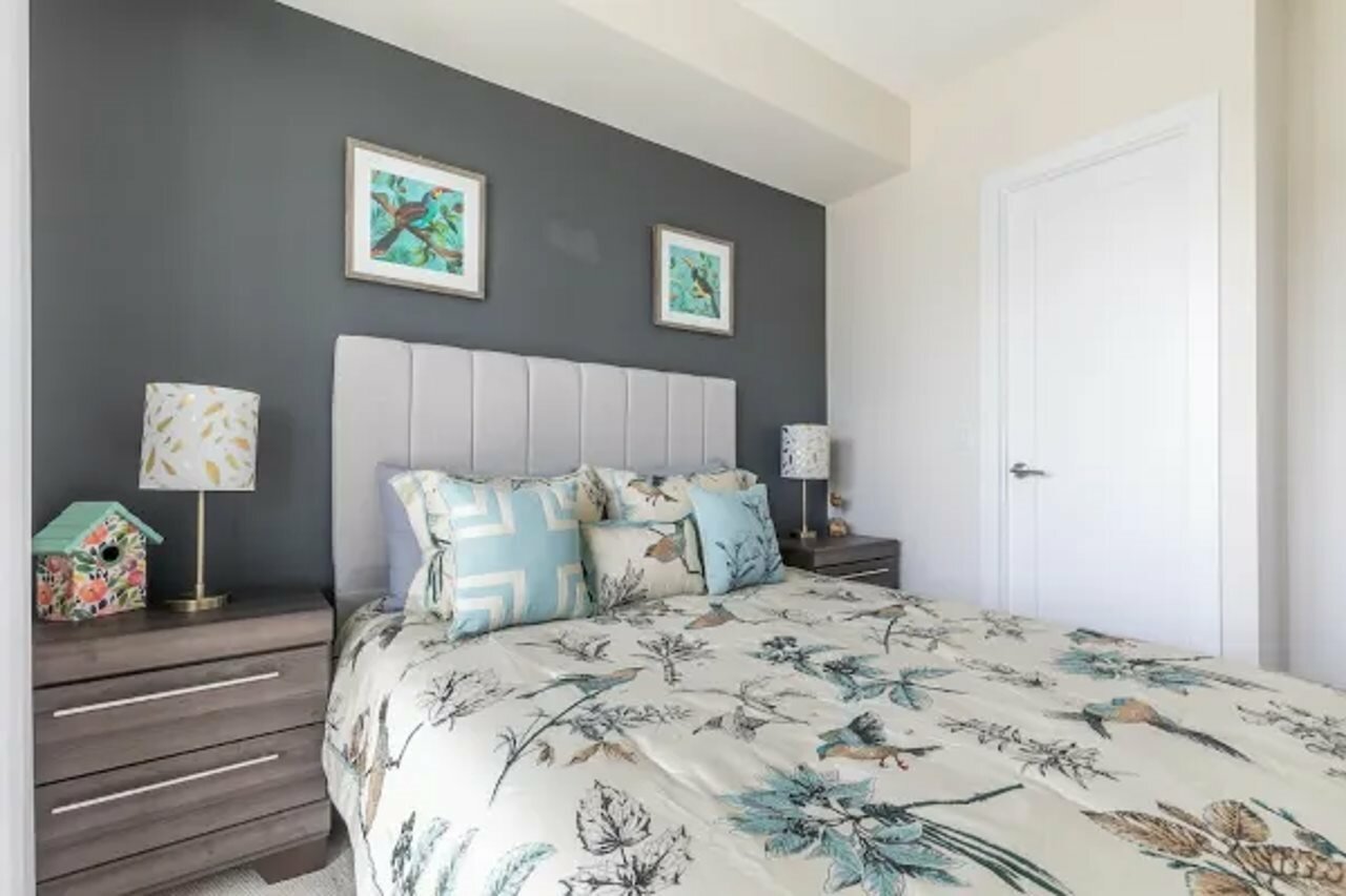 Фото Simply Comfort. Modern Downtown Apartment