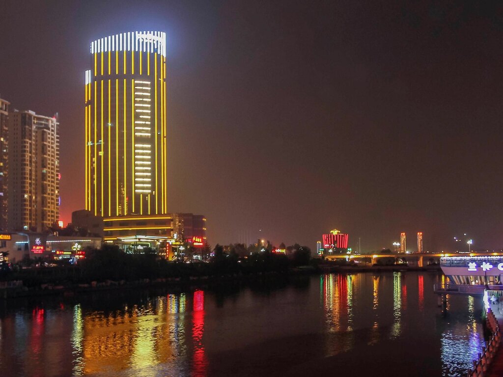 Hotel Pullman Linyi Lushang, Linyi, photo
