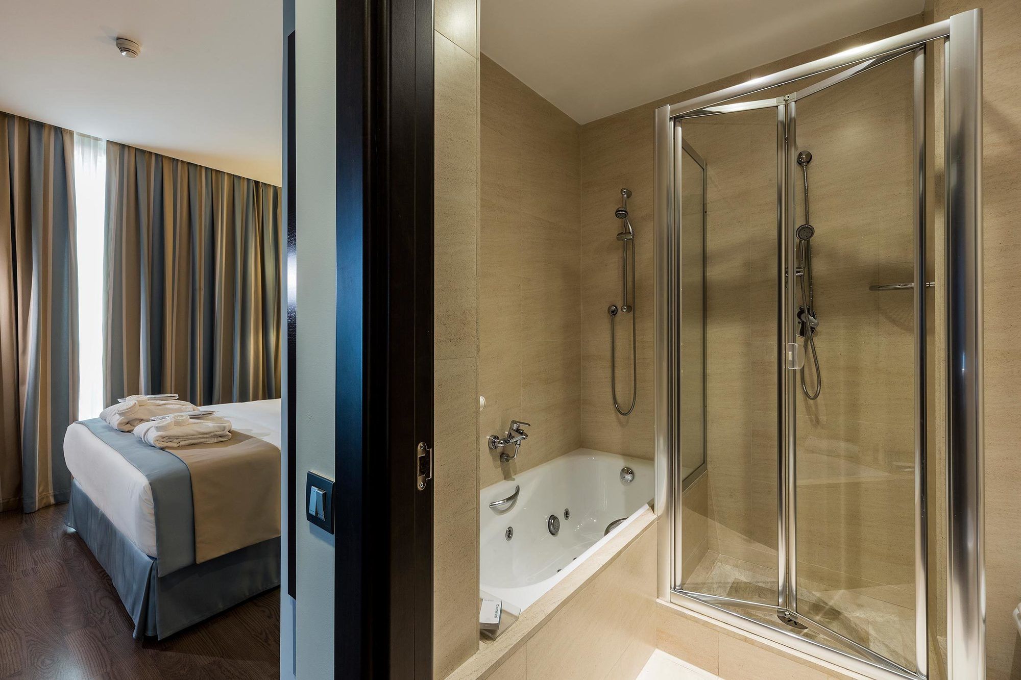 Фото Lcb Hotel Fuenlabrada