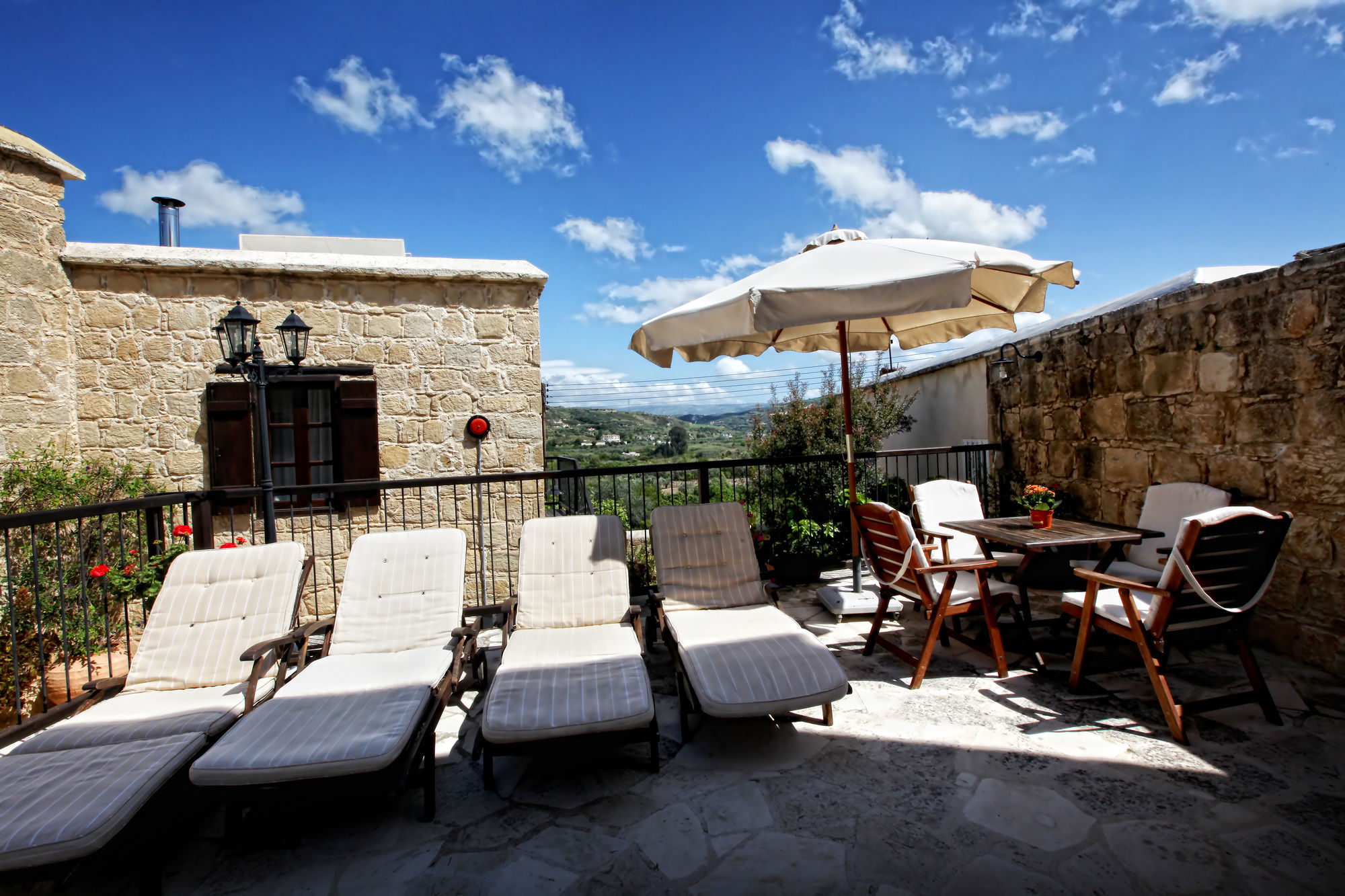 Фото Leonidas Village Houses