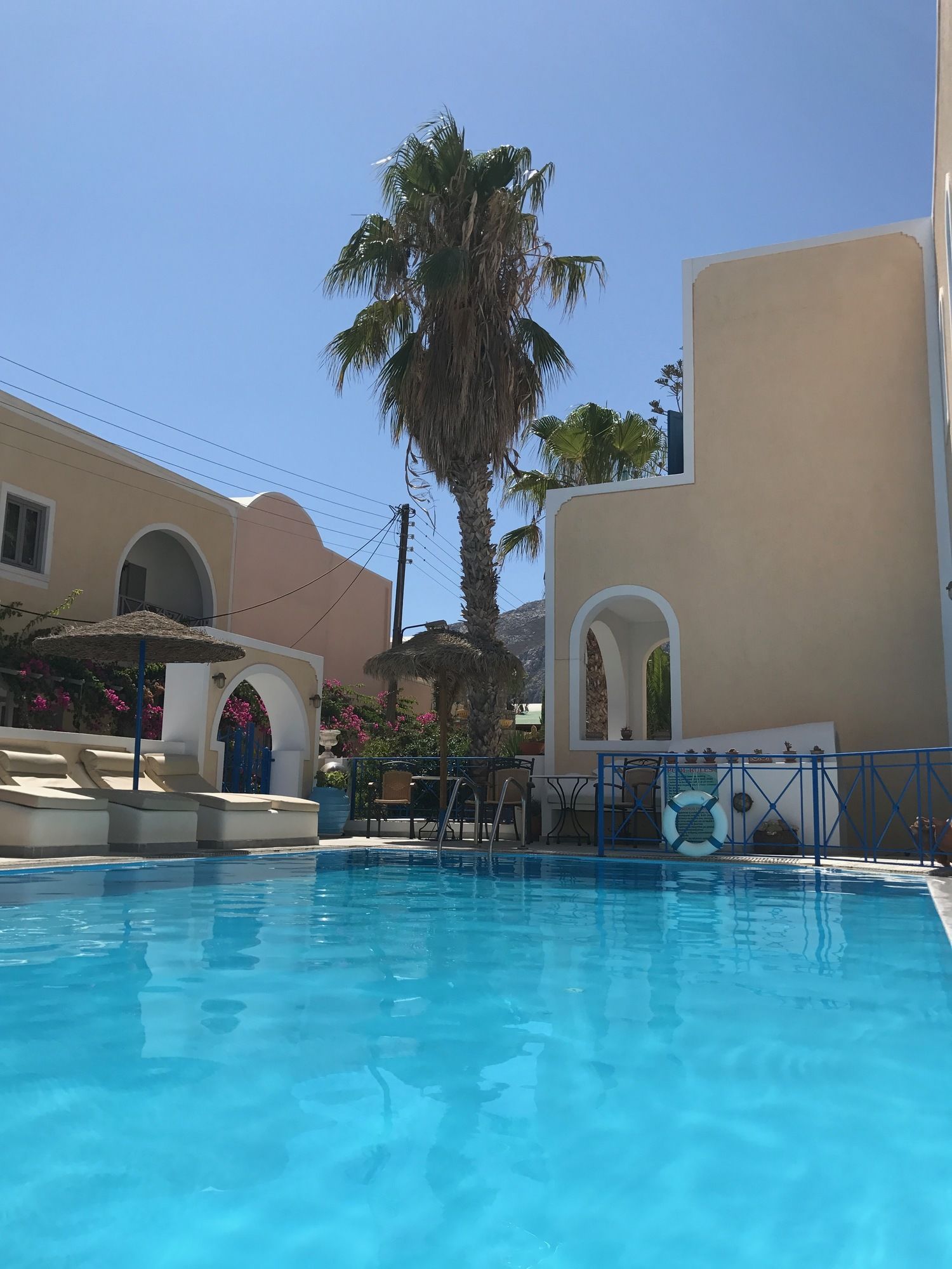 Фото Dioskouri Art Villas