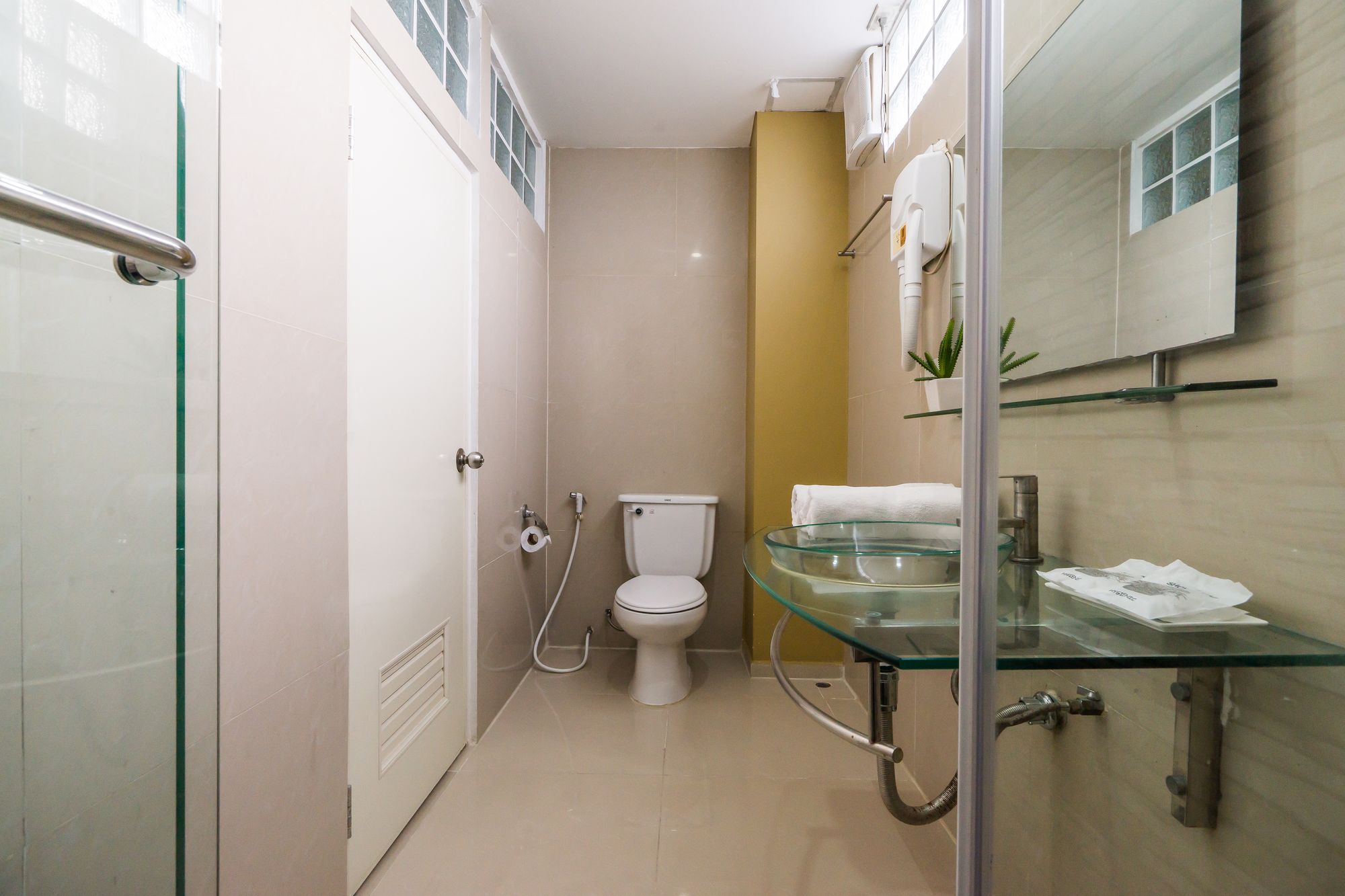 Фото Ton Aor Place Hotel Ratchada