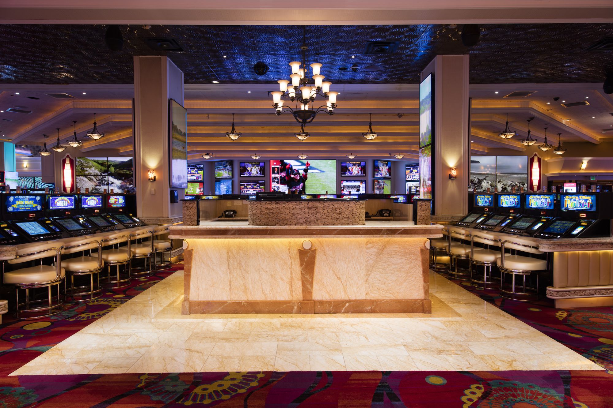 Фото Western Village Inn & Casino