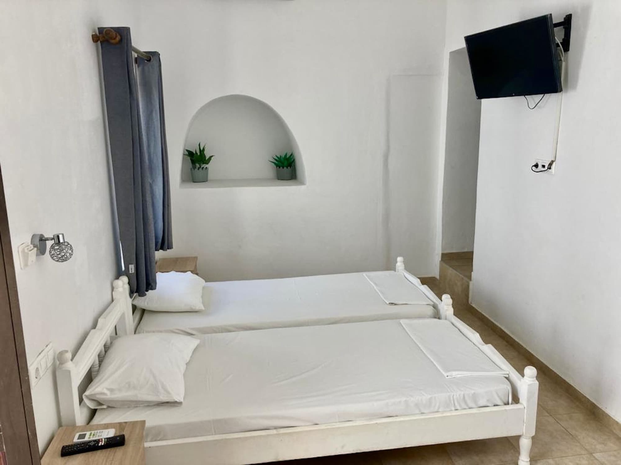 Фото Pals Studios Pefkos