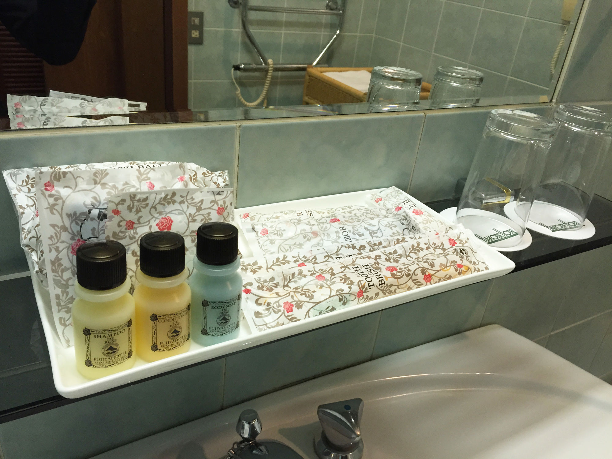 Фото Hakone Hotel