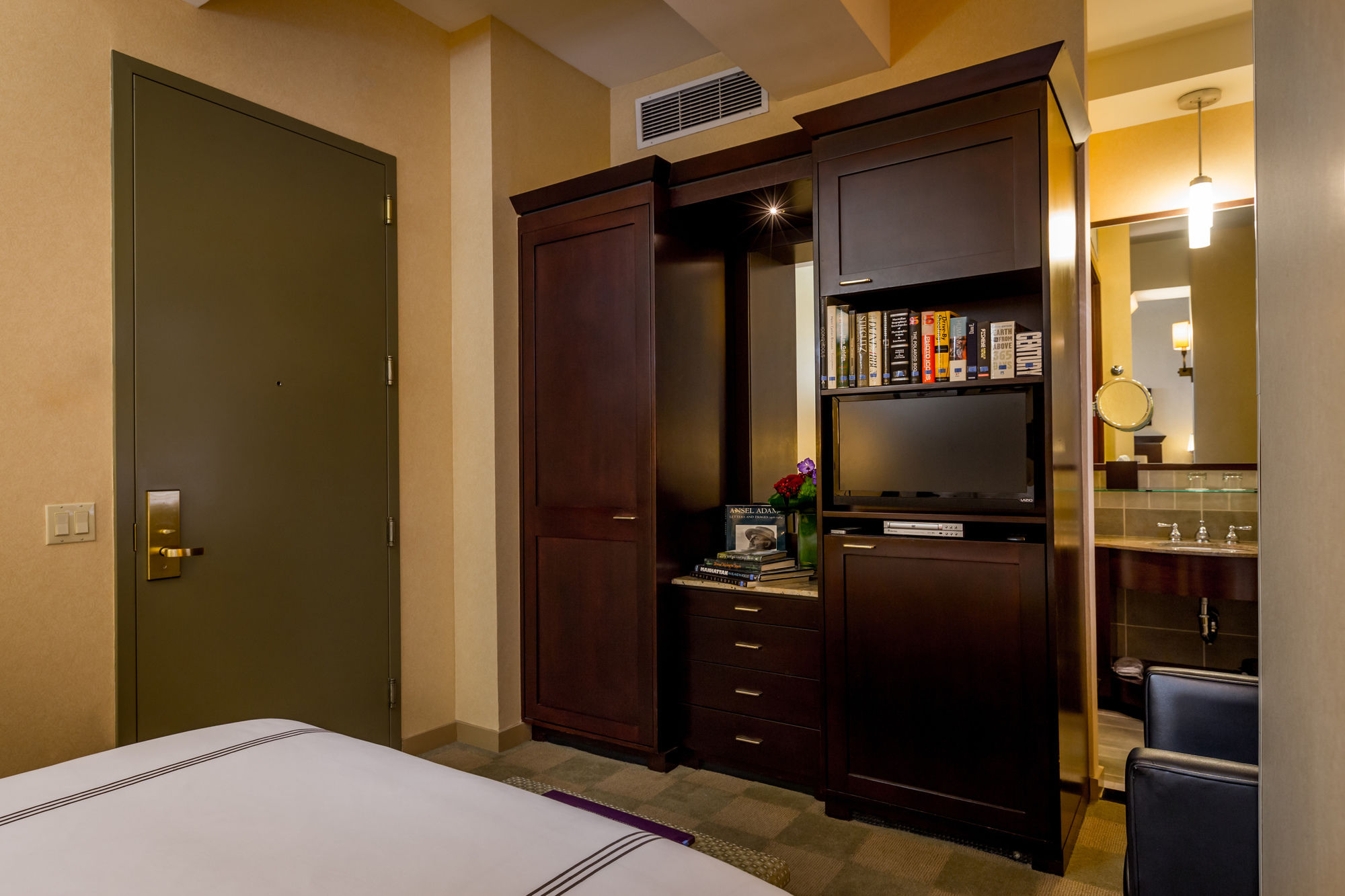 Фото Library Hotel by Library Hotel Collection