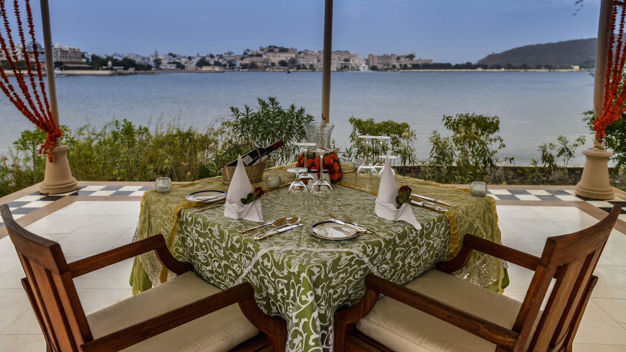 Фото The Oberoi Udaivilas, Udaipur
