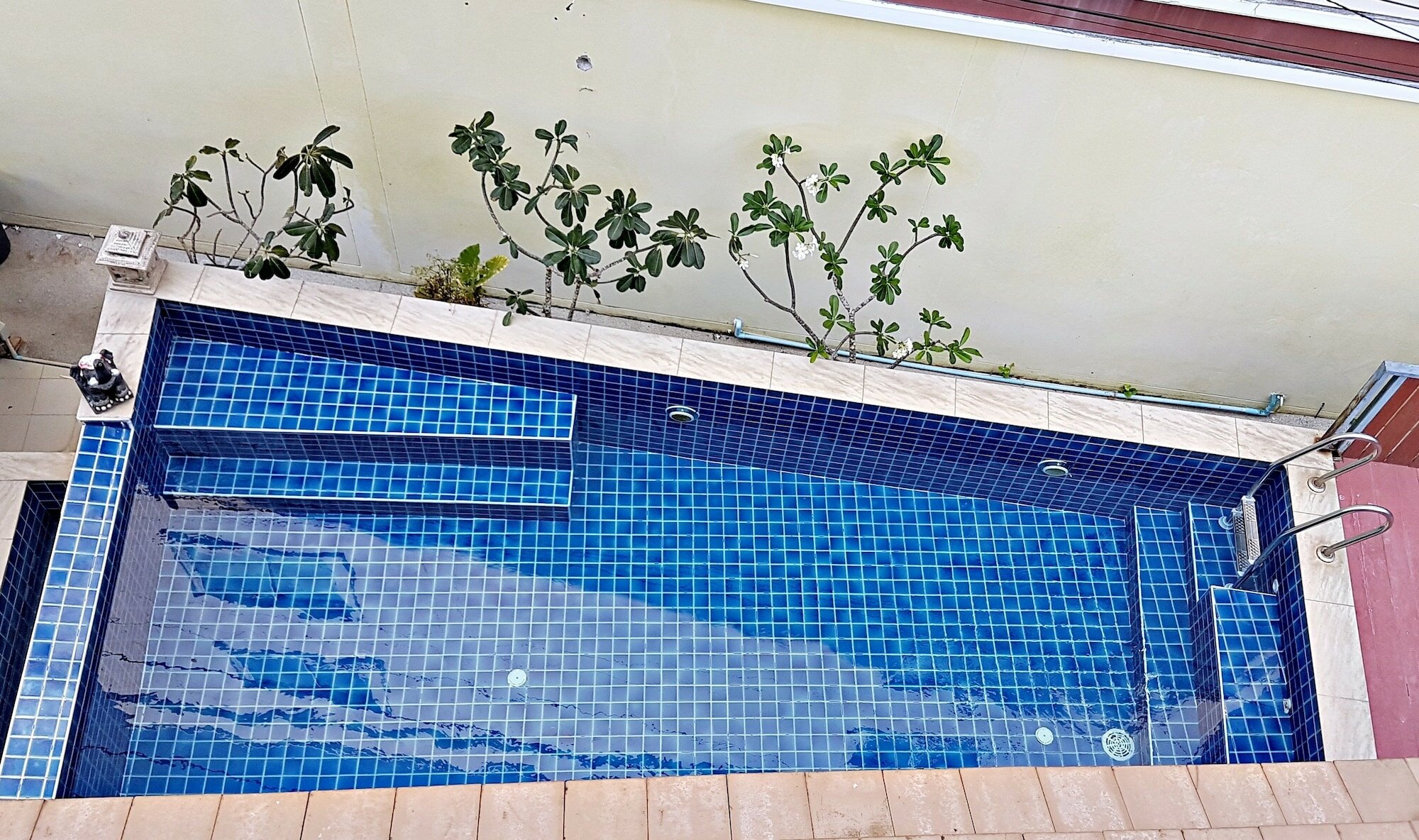 Фото Green Harbor Hotel & Service Apartment