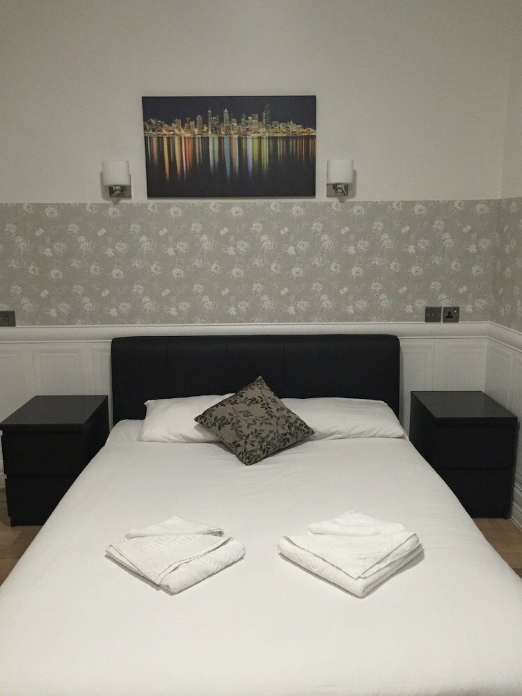 Фото Paddington Apartments