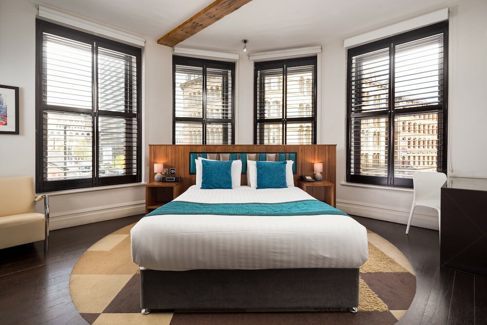 Фото Roomzzz Manchester City