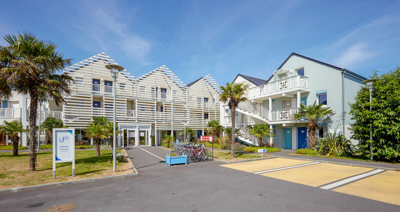 Гостиница Residence Pierre & Vacances Le Chant des Oiseaux в Курсёль-сюр-Мер