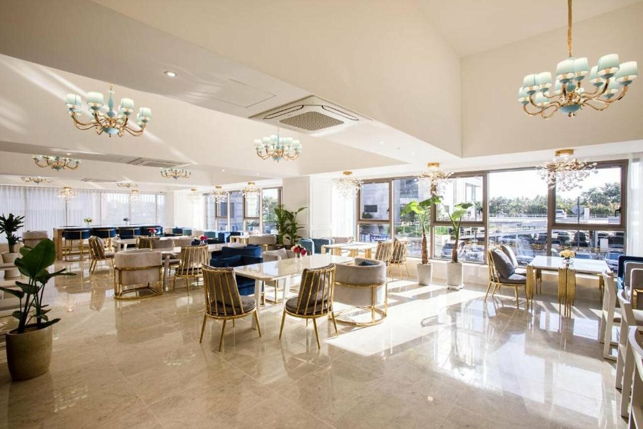 Фото Baymond Hotel