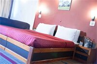 Фото Ahdoos Hotel