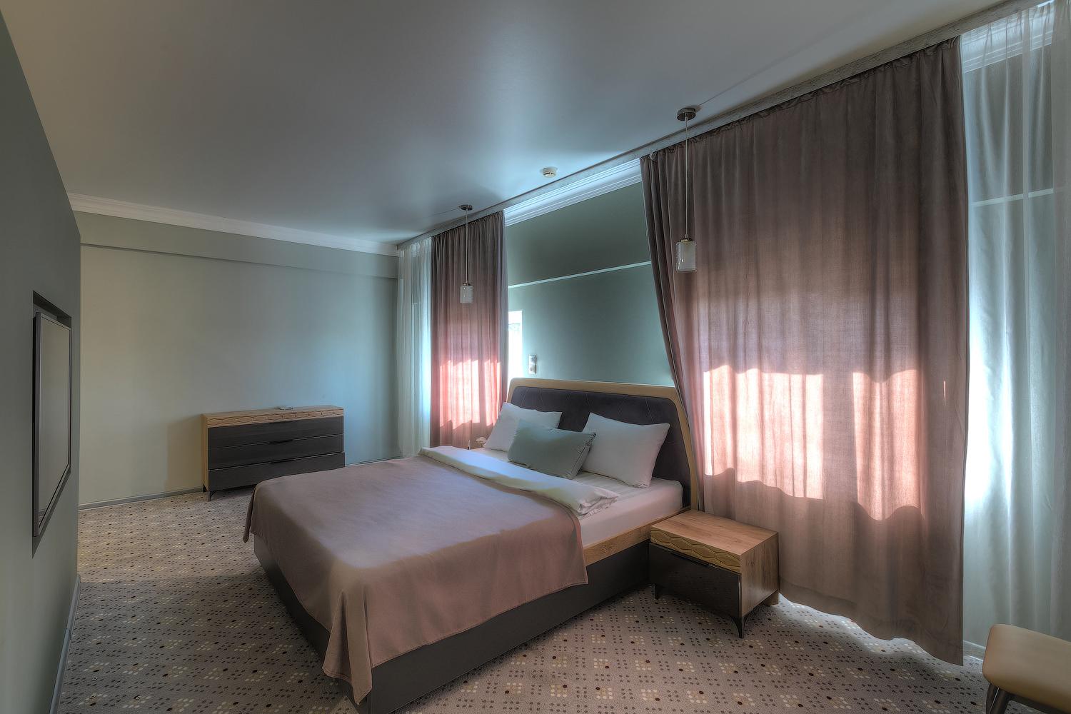 Фото Мон Ами