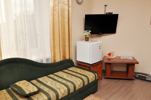 Hotel San Sanych, Belaya Holunitsa, photo