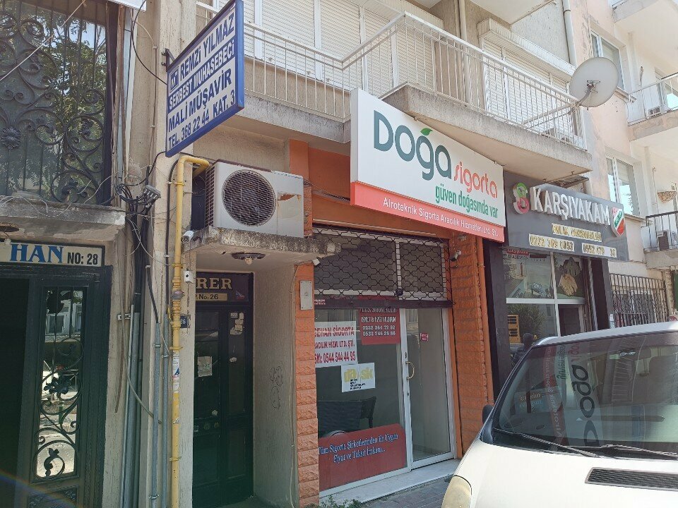 Accountants Serbest Muhasebeci Mali Musavir Remzi Yilmaz, Izmir, photo
