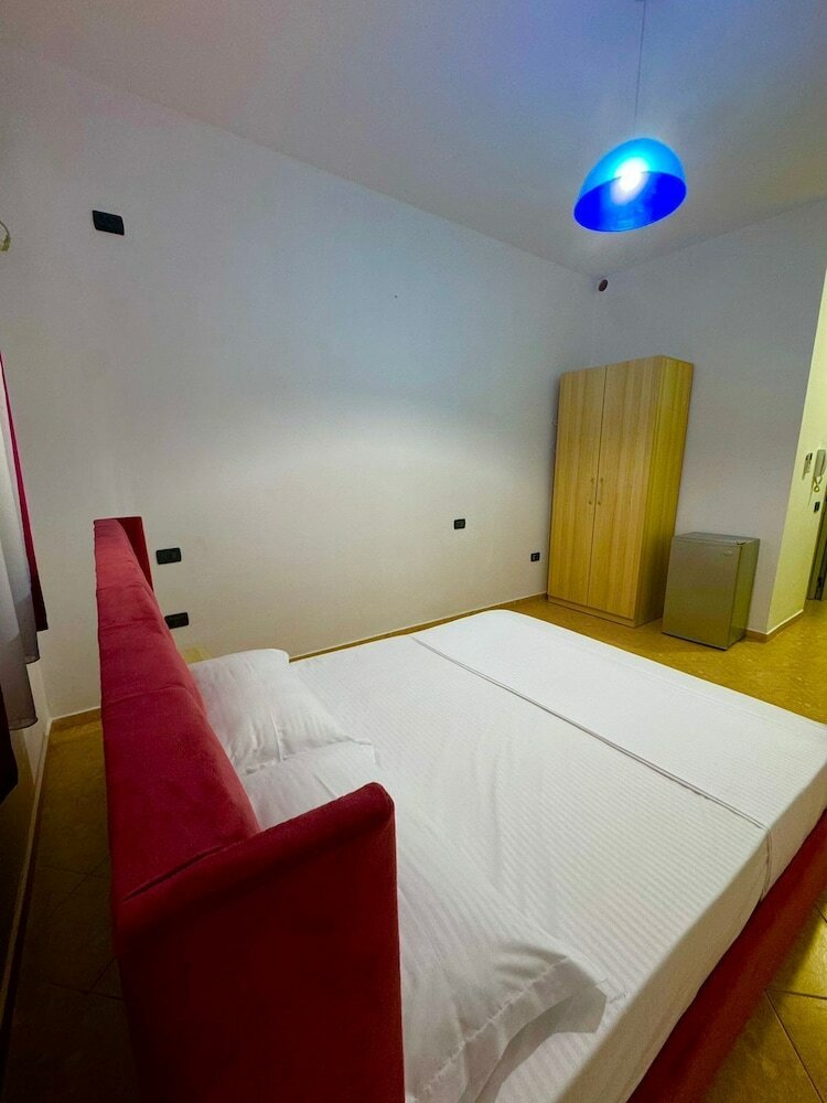 Фото Hotel Drita's