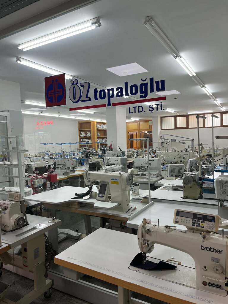 Máquinas de coser y tejer Oz Topaloglu, , foto