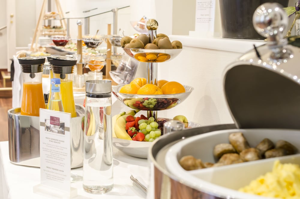 Фото Hotel Merkur