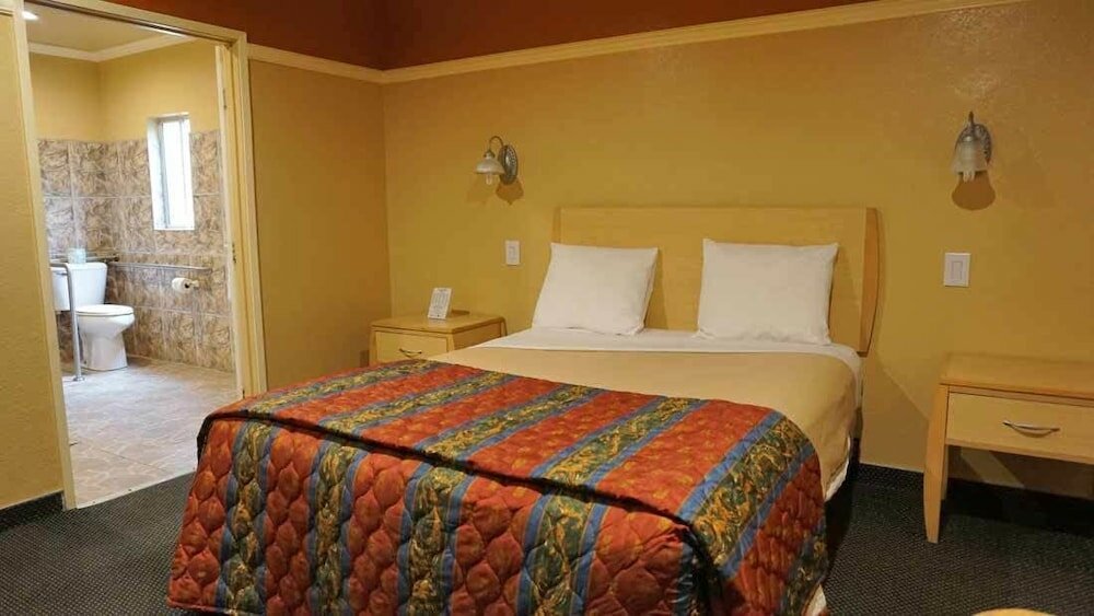 Фото Geneva Motel