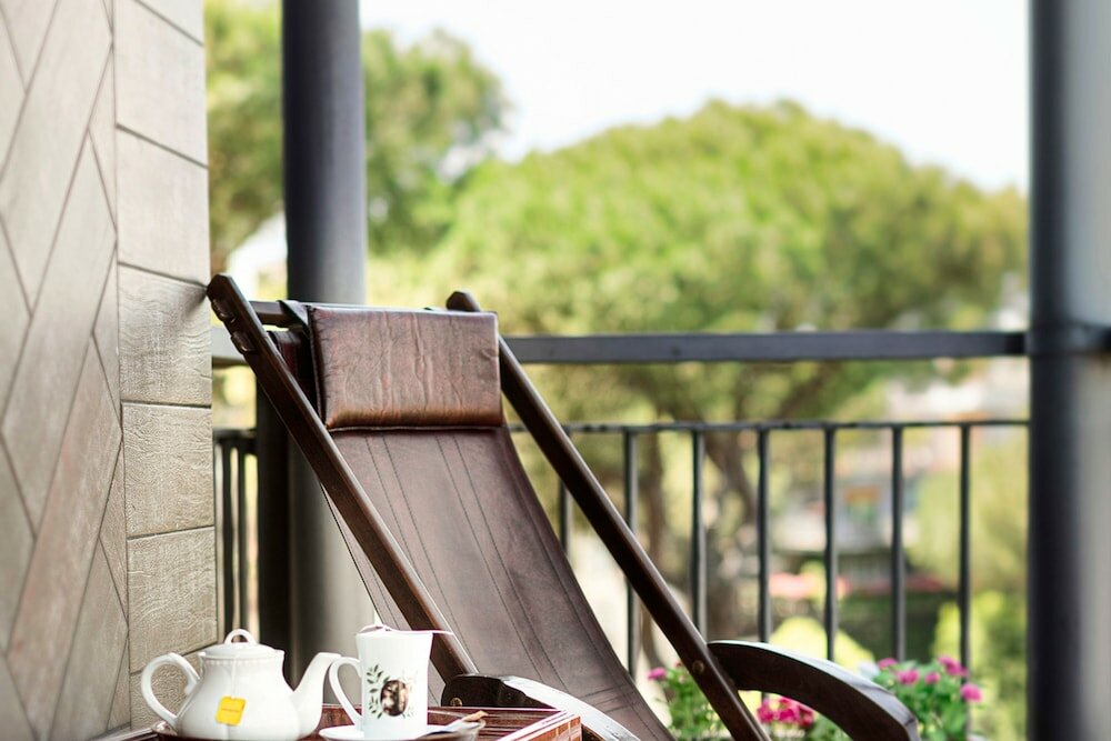 Фото Colony Hotel