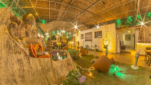 Гостиница Ados Hotel в Чешме