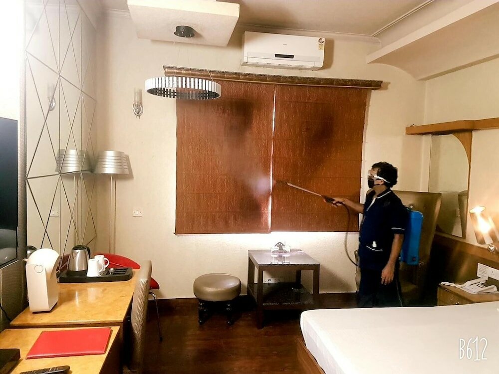 Фото Hotel Royal Castle Grand