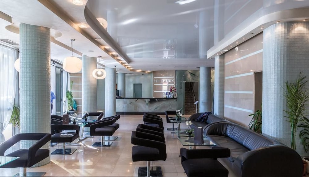 Фото Cosmopolitan Hotel & Wellness